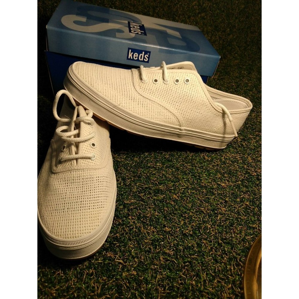 Vintage Women's Keds MESH WHITE Tennis Shoes Size 7 NEW IN BOX!